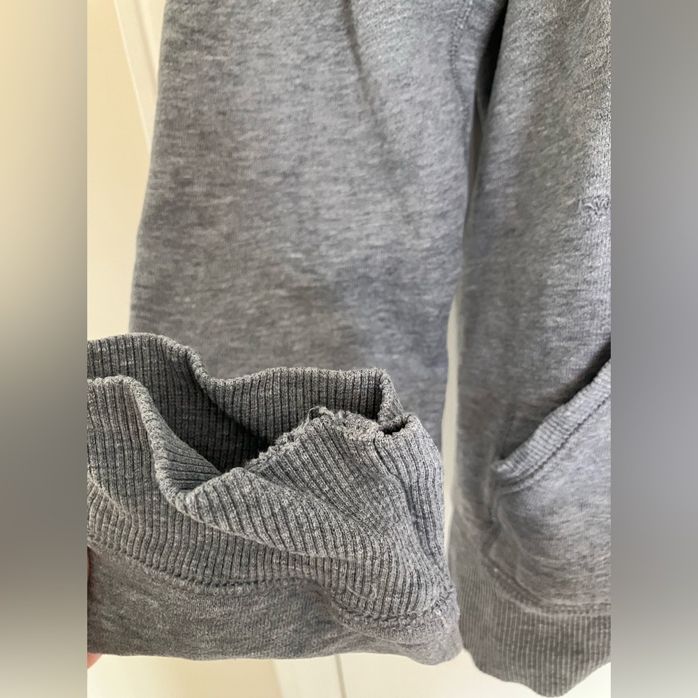 Grey Aritzia TNA Hoodie - Picture 7 of 9
